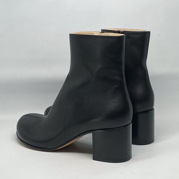 Loewe Terra 60MM Leather Ankle Booties size 39 - Picture 8 of 14